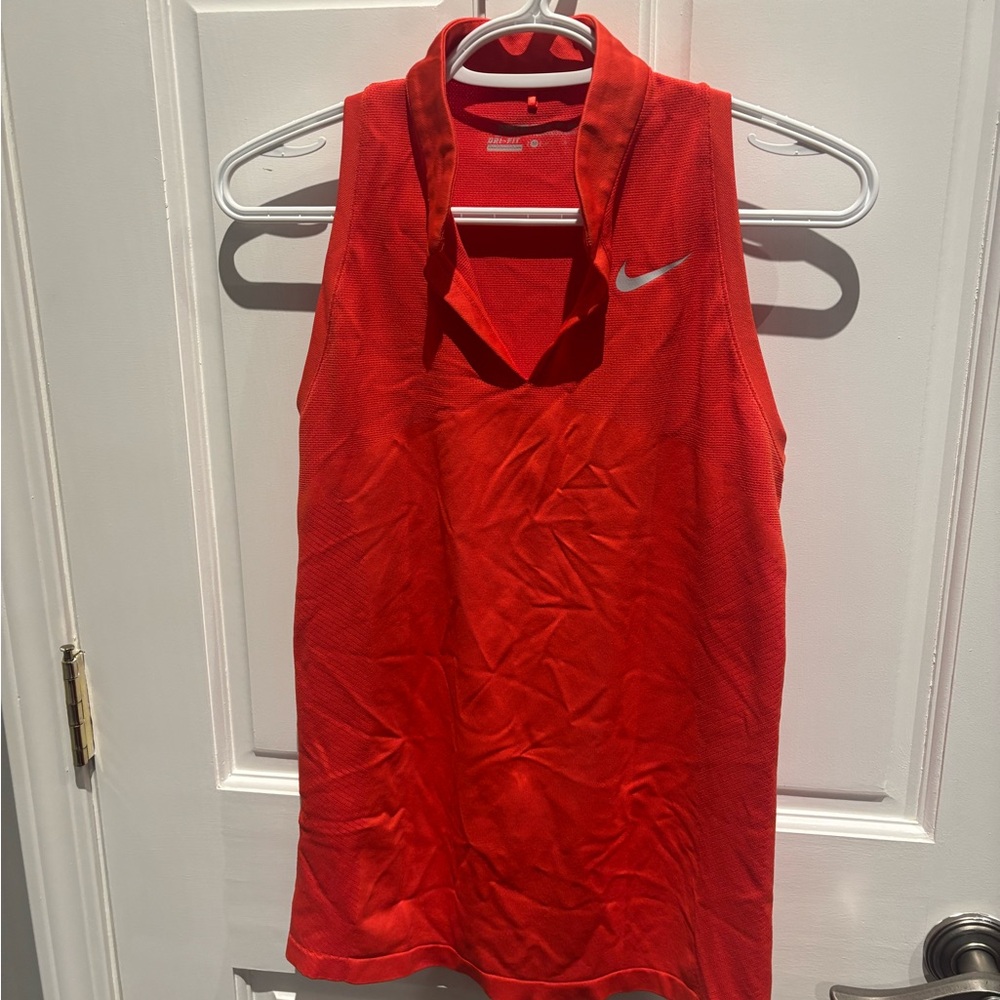 Nike Women’s Golf Tank